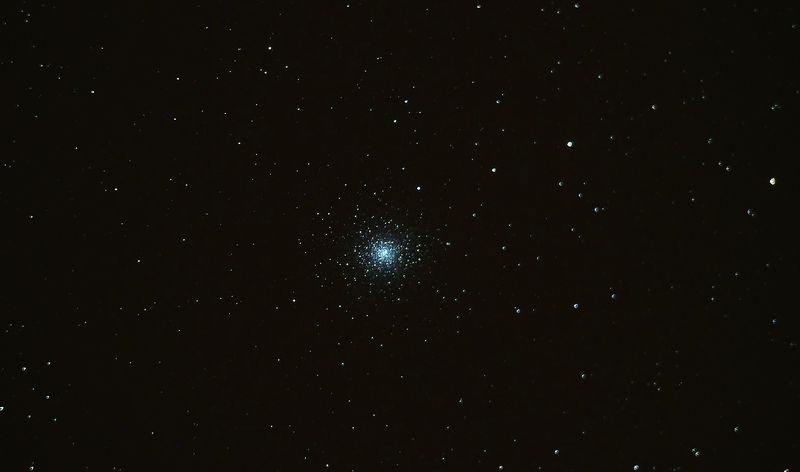 Шаровое  скопление  М 92  в созвездии  Геркулес