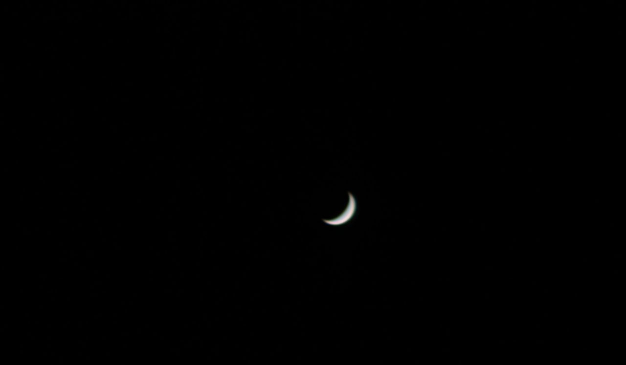 Планета  Венера  25.02.2017. Степень освещенности - 20%.