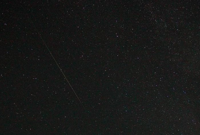 Один из метеоров метеорного потока Персеиды. Затока. 12.08.2017 года. 