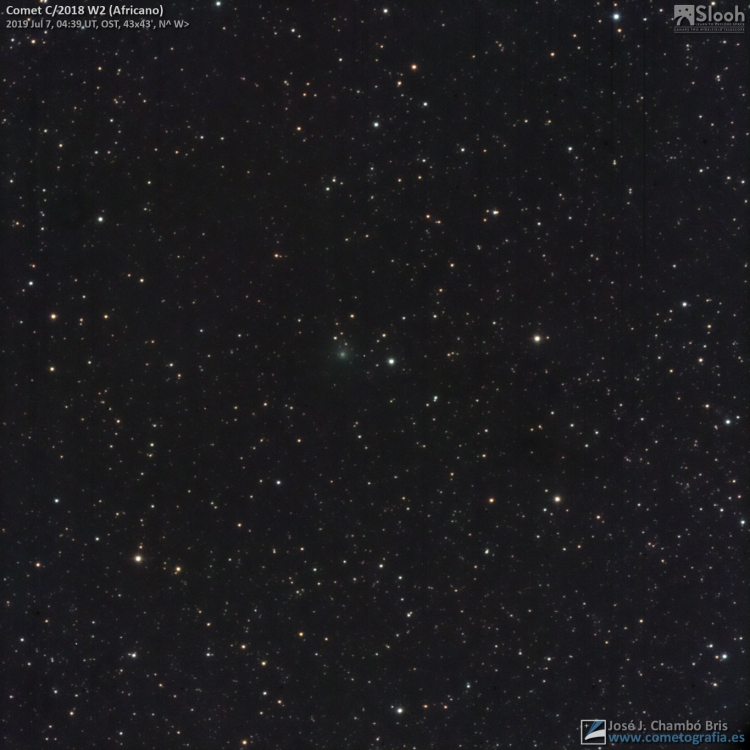 Комета C/2018 W2 (Africano) в ночном небе. 7 июля 2019 года