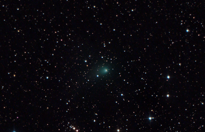 Комета  C/2017 T2 "Panstarrs"  в  созвездии  Кассиопея. Ратомка. 25 февраля 2020 года.