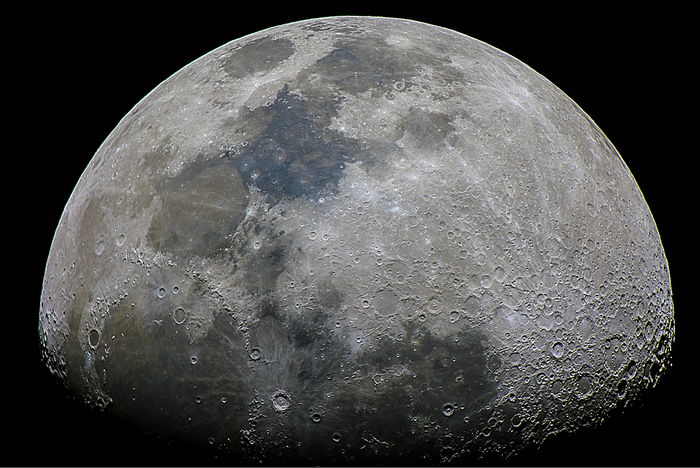 Луна. Одна из фотографий, полученных в 2021 году. 