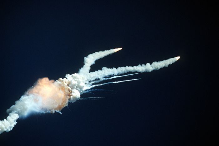 Взрыв многоразового космического корабля «Челленджер» 28 января 1986 года на 73 секунде полета
