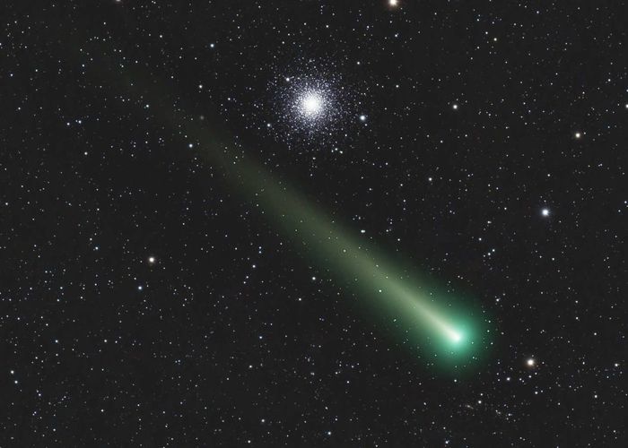 Комета С/2021 А1 "Leonard" и скопление М3. Фото Ralph MacDonald