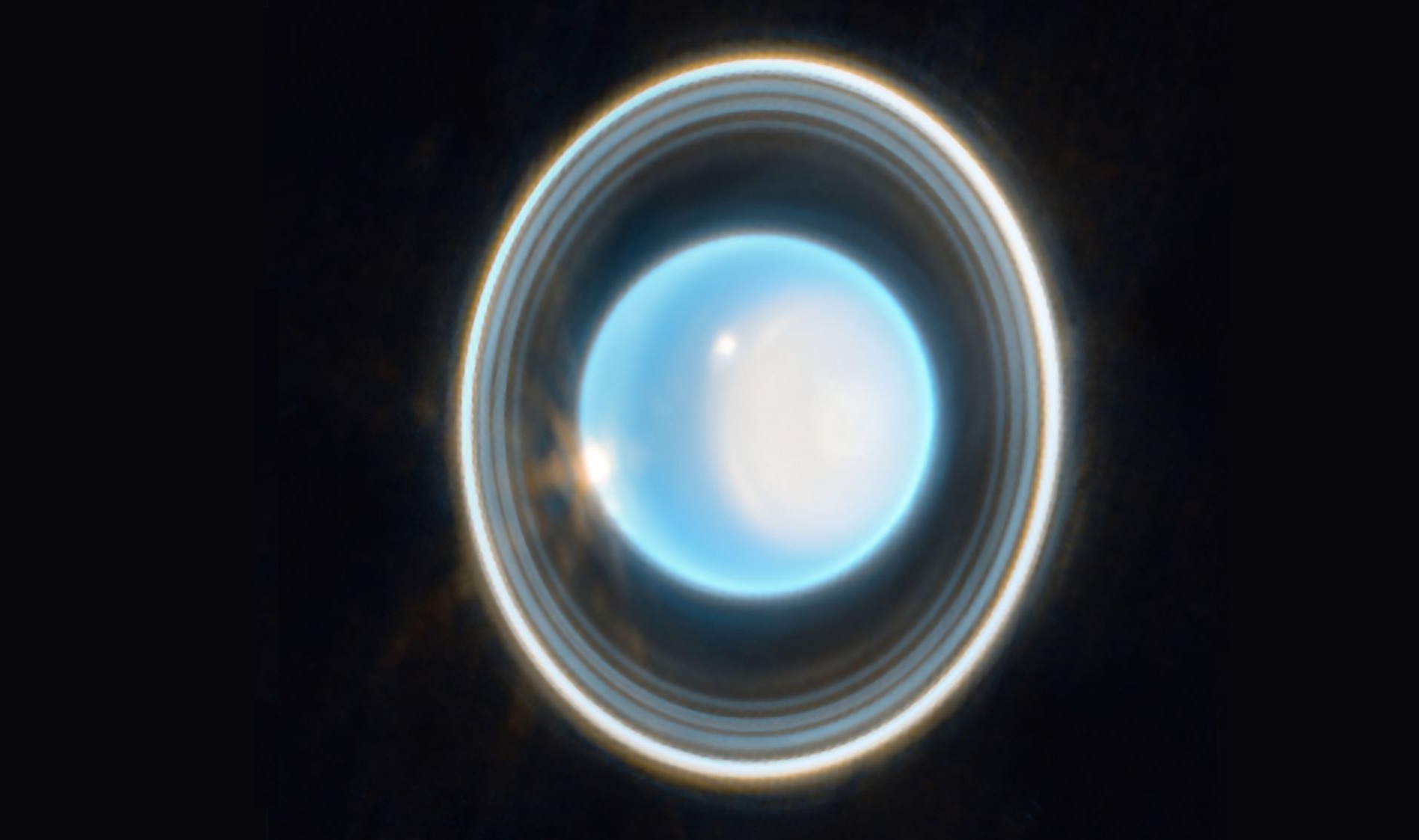Планета Уран в инфракрасном свете. Фото: телескоп имени Джеймса Уэбба