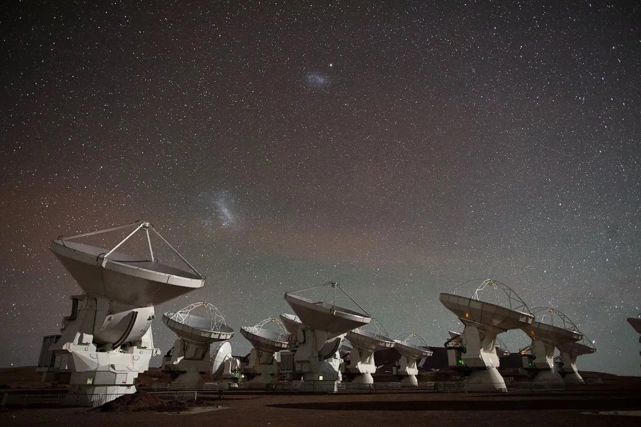 Радиообсерватория  ALMA