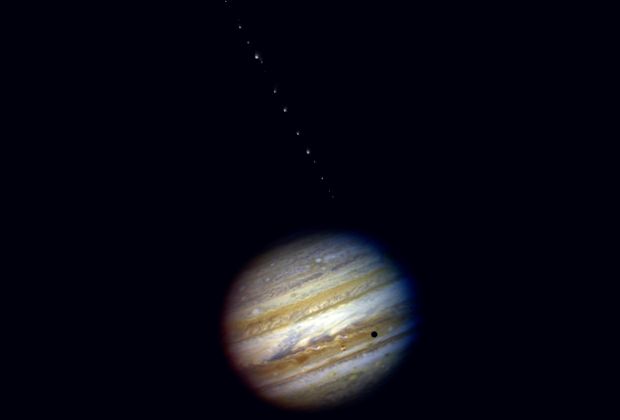 Источником воды на Юпитере может оказаться  комета Шумейкеров — Леви 9