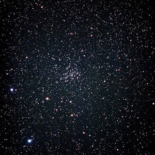 NGC 1528 - рассеянное  скопление  в  созвездии  Персей