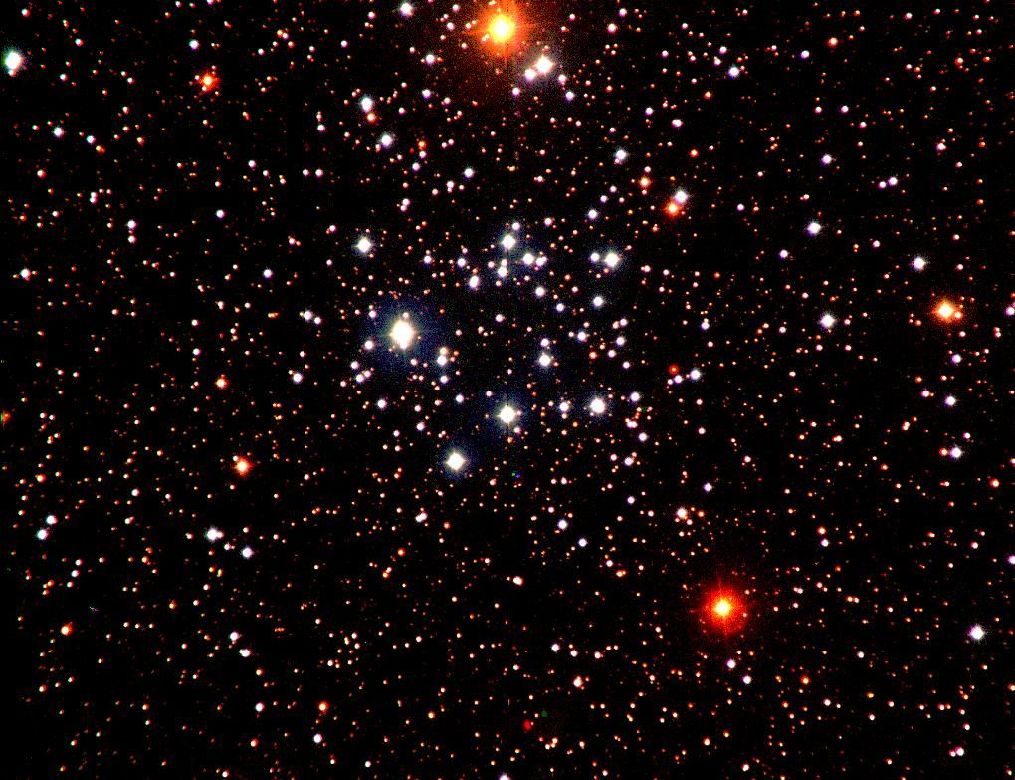 Мессье  50 - рассеянное  звездное  скопление  в  созвездии  Единорог
