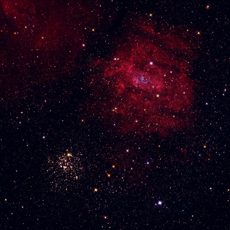 Скопление  М52  в  созвездии  Кассиопея