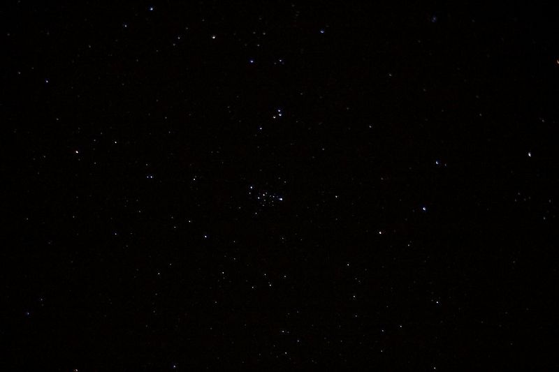 Мессье  103 - рассеянное  звездное  скопление  в  созвездии  Кассиопея