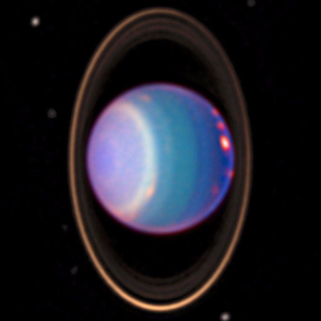Планета Уран и ее кольца