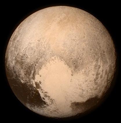 Плутон, цветное  изображение с  аппарата  "Новые горизонты" 